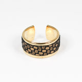 Bague en Cuir Noir Grain Doré